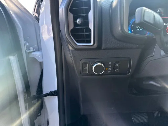Used 2025 White Ford Big Bend image 19