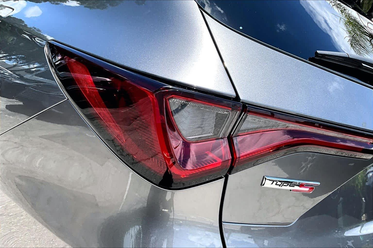 Used 2022 Liquid Carbon Metallic Acura Type S image 28