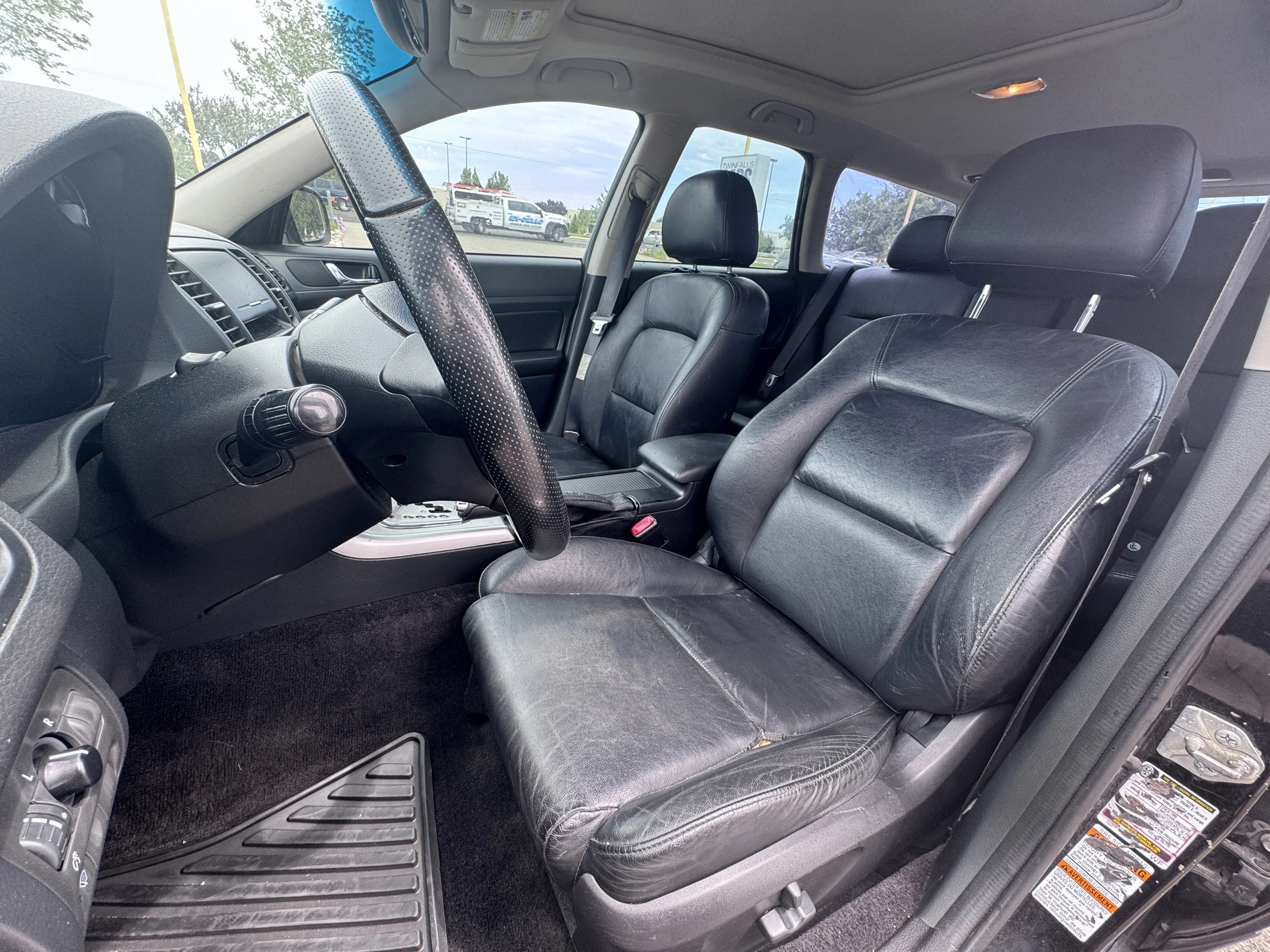 Used 2005  Subaru Outback XT Ltd image 14