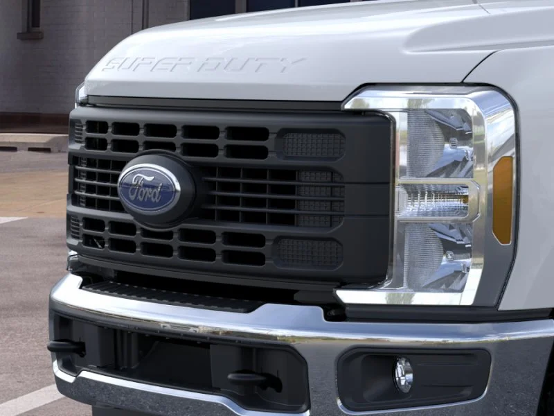 New 2026 Oxford White Ford F-250® XL image 53