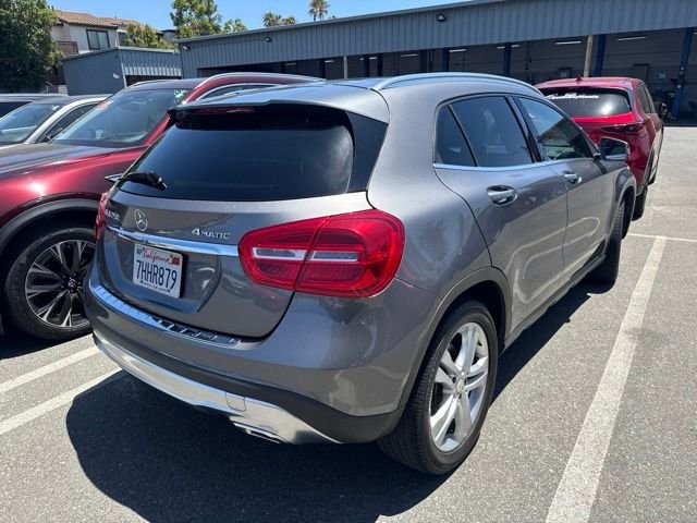 Used 2015  Mercedes-Benz GLA 250 image 3