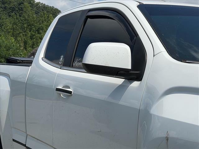 Used 2016 Summit White GMC 4WD SLE image 8