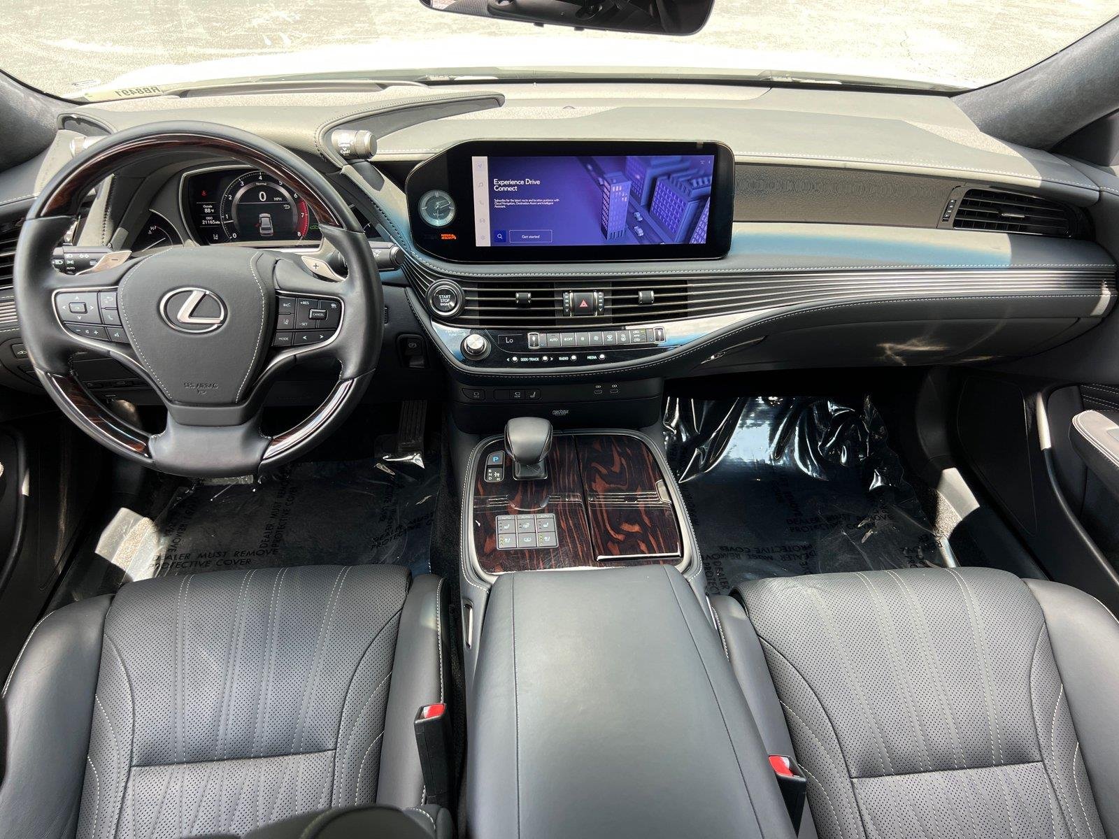 Used 2023 Eminent White Pearl Lexus 500 Luxury image 23