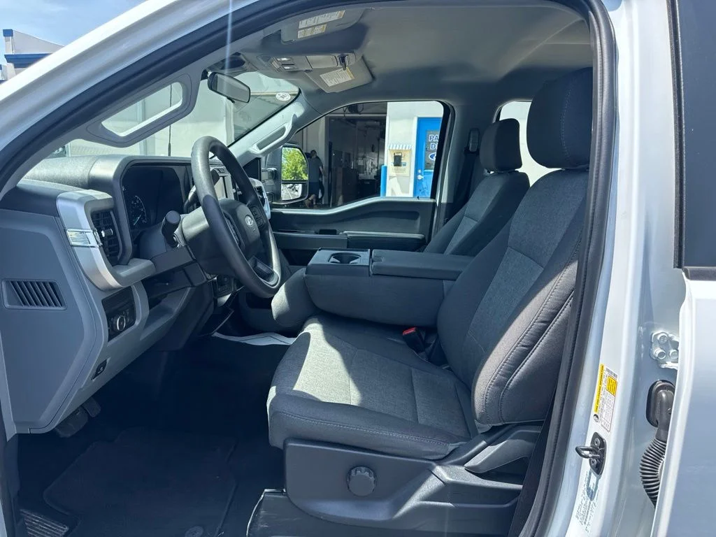 Certified Used 2024 Oxford White Ford XL image 10