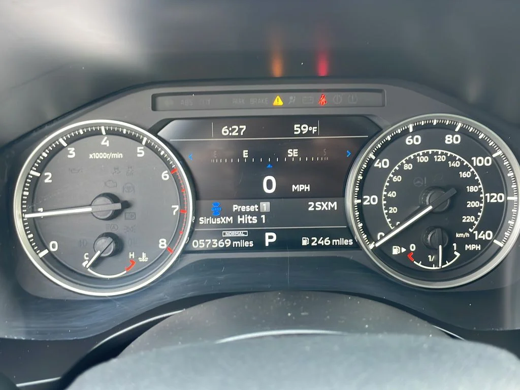 Used 2024 Blue Mitsubishi SE image 13