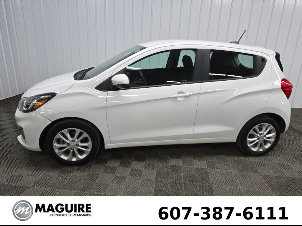 Used 2020 Summit White Chevrolet 1LT image 5