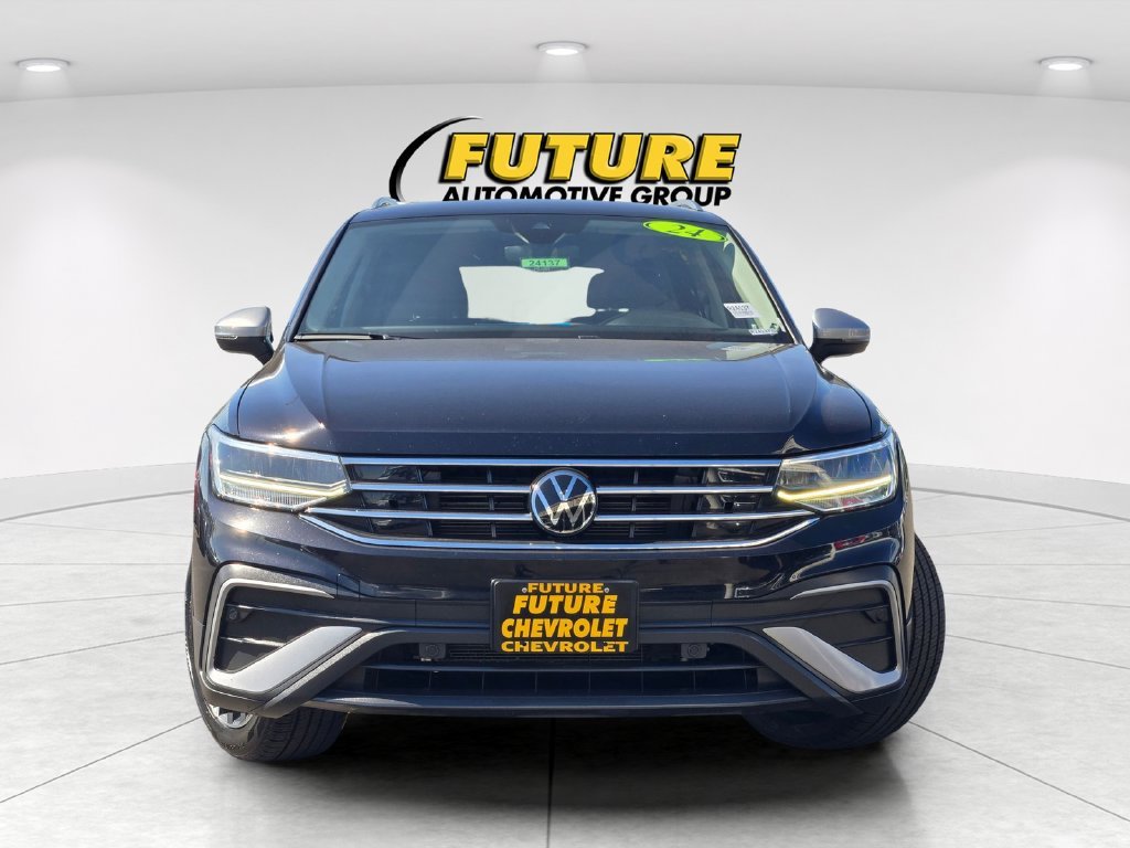 Used 2024  Volkswagen 2.0T Wolfsburg Edition image 2