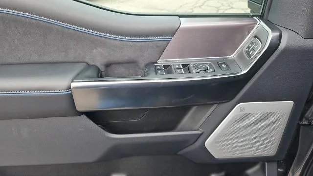 New 2026 Carbonized Gray Metallic Ford Platinum 4WD image 22