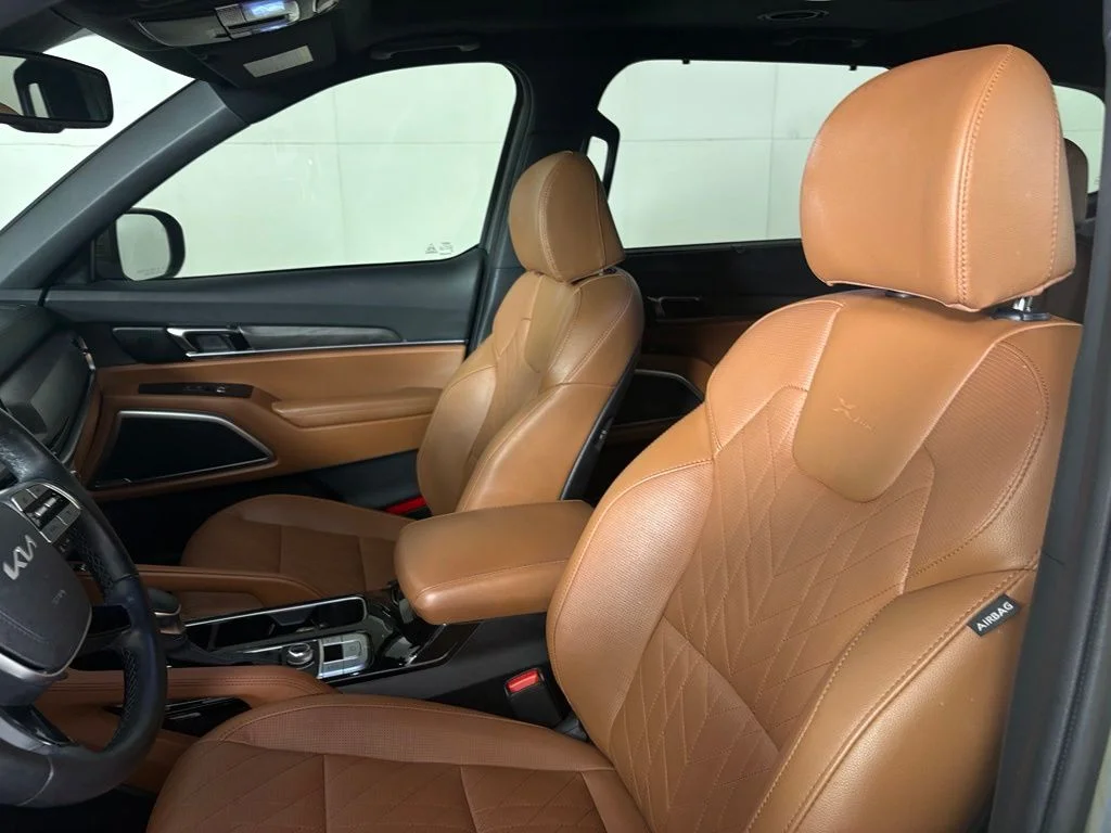 Used 2024 Green Kia EX X-Line image 18