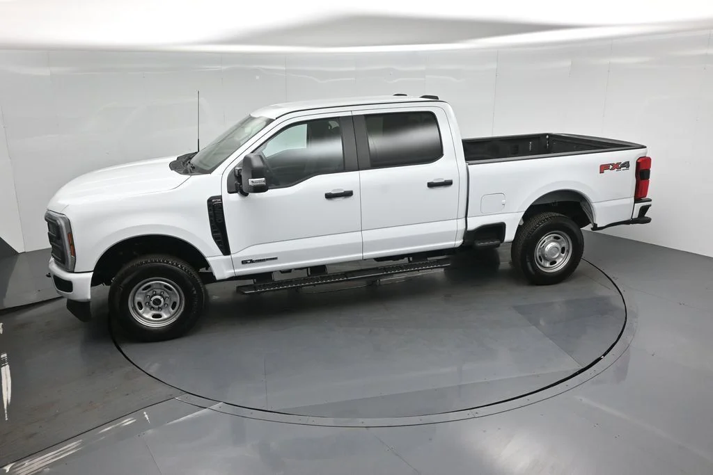 Certified Used 2025 White Ford XL image 39