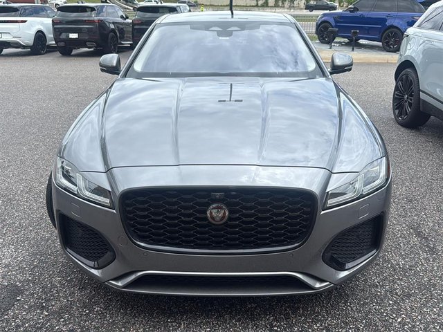 2021 Jaguar XF SE
