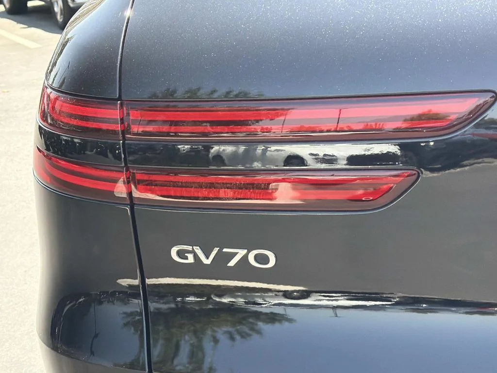 Certified Used 2024 Black Genesis 2.5T Advanced image 27
