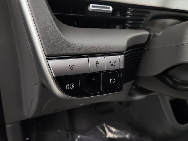 Certified Used 2024 Blue Hyundai SEL image 21