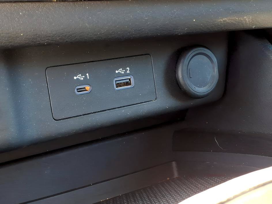 Used 2023 Super Black Nissan SV image 20