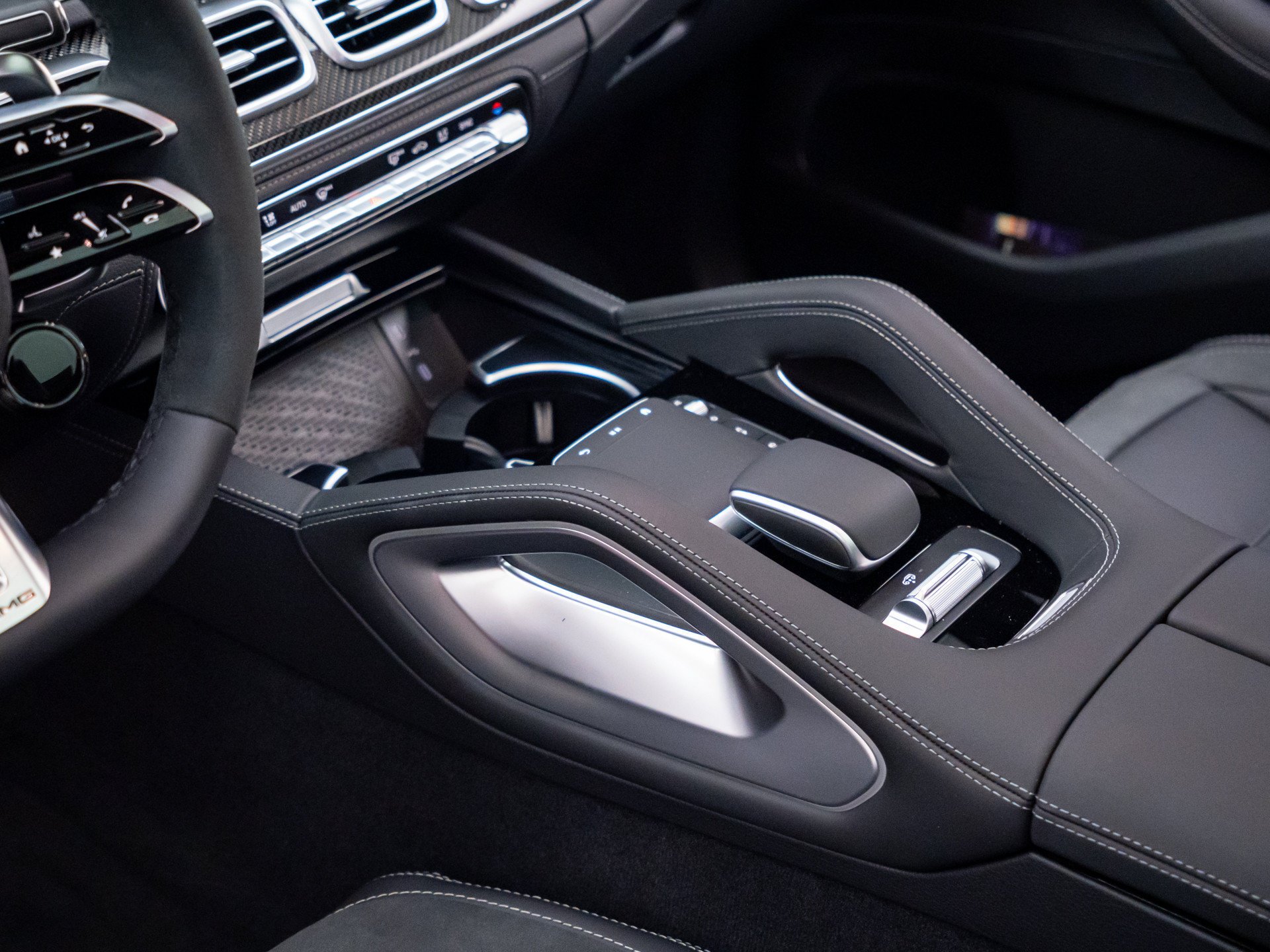 New 2026  Mercedes-Benz GLE 53 AMG® image 54