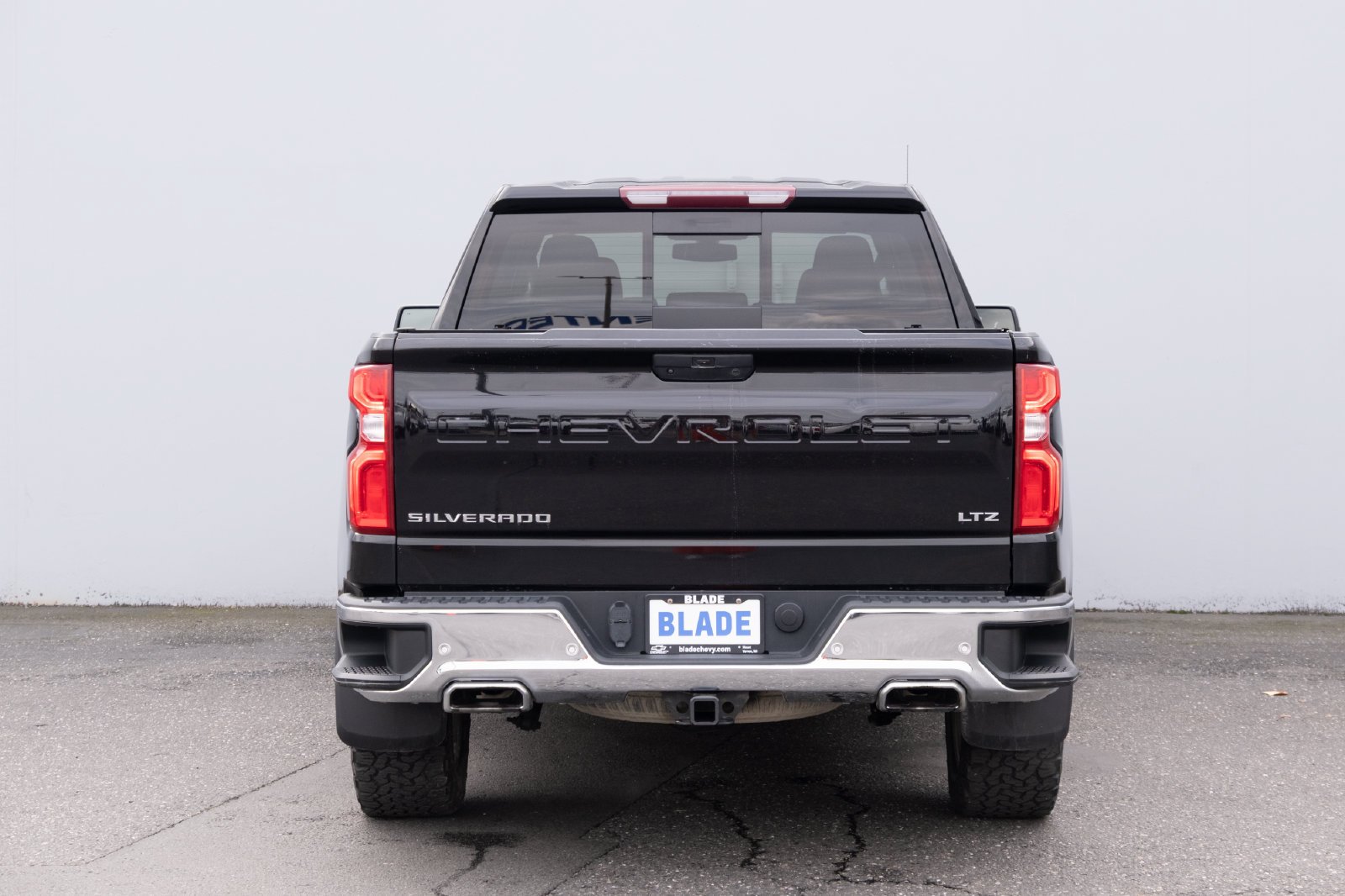 Used 2021 Black Chevrolet LTZ image 25
