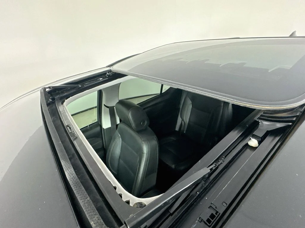 Used 2019 Mosaic Black Metallic Chevrolet 3LT image 27