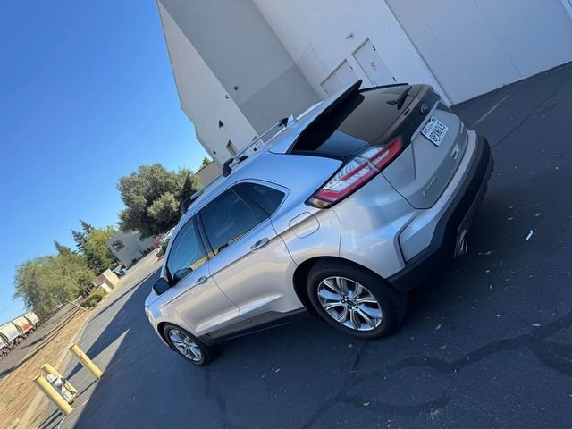 Used 2019 Silver Ford Titanium image 3