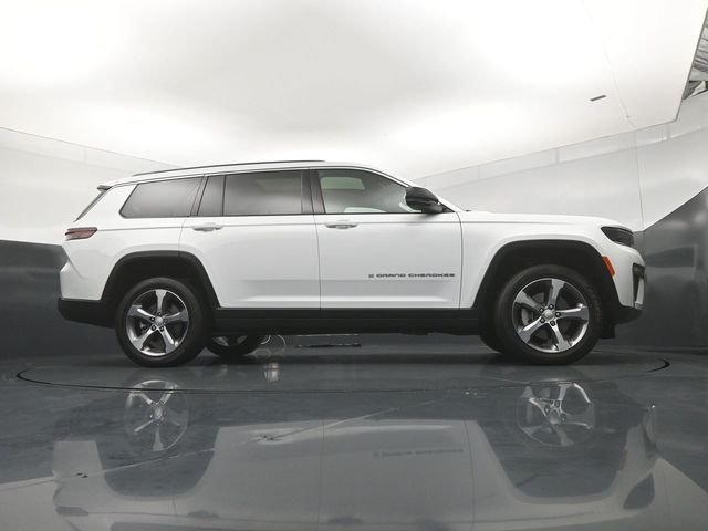 New 2026 Bright White Clear-Coat Exterior Paint Jeep Limited image 21
