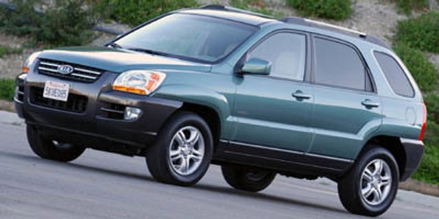 Pre-Owned 2006 Kia Sportage LX FWD Sport Utility