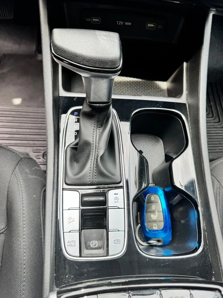 Used 2022 Blue Hyundai SEL image 23