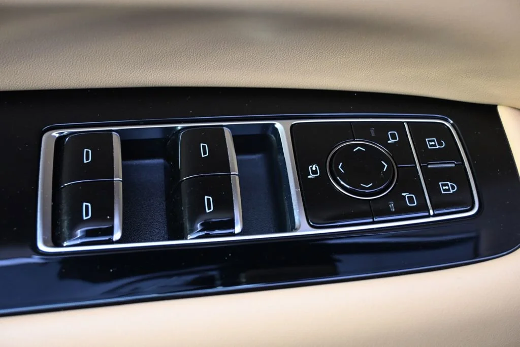 2025 Cadillac Escalade IQ Luxury 2 - Photo 24