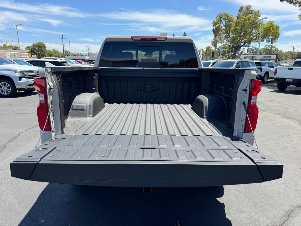 2026 Chevrolet Silverado 1500 ZR2 - Photo 12