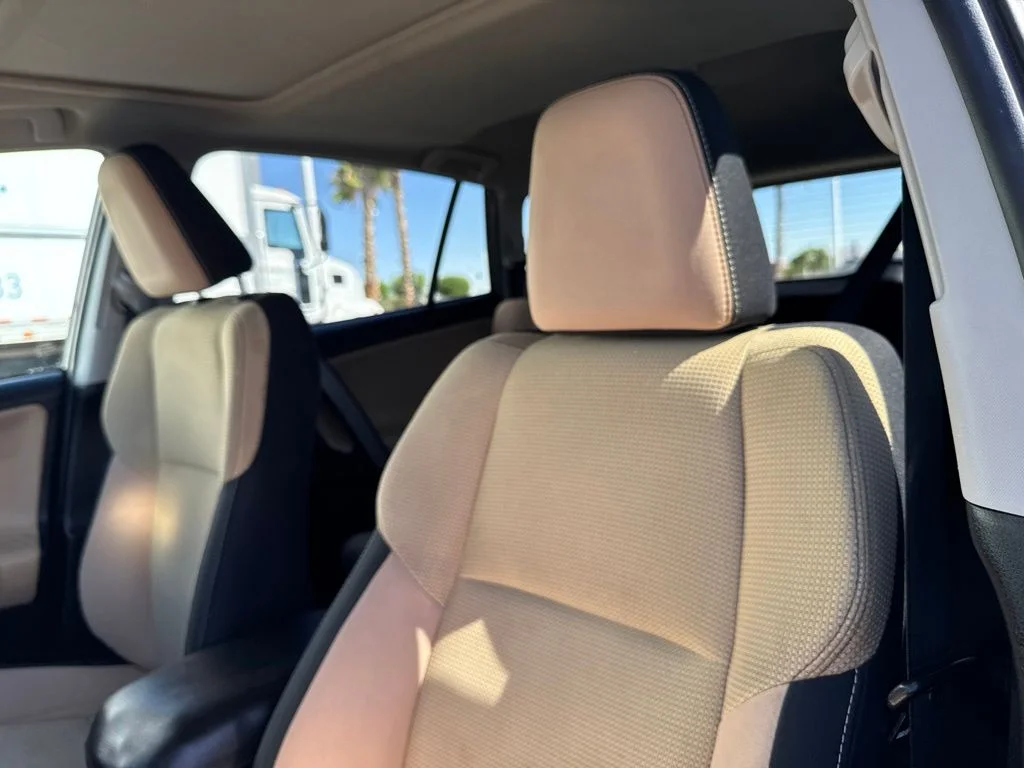 Used 2017 Black Toyota XLE image 15