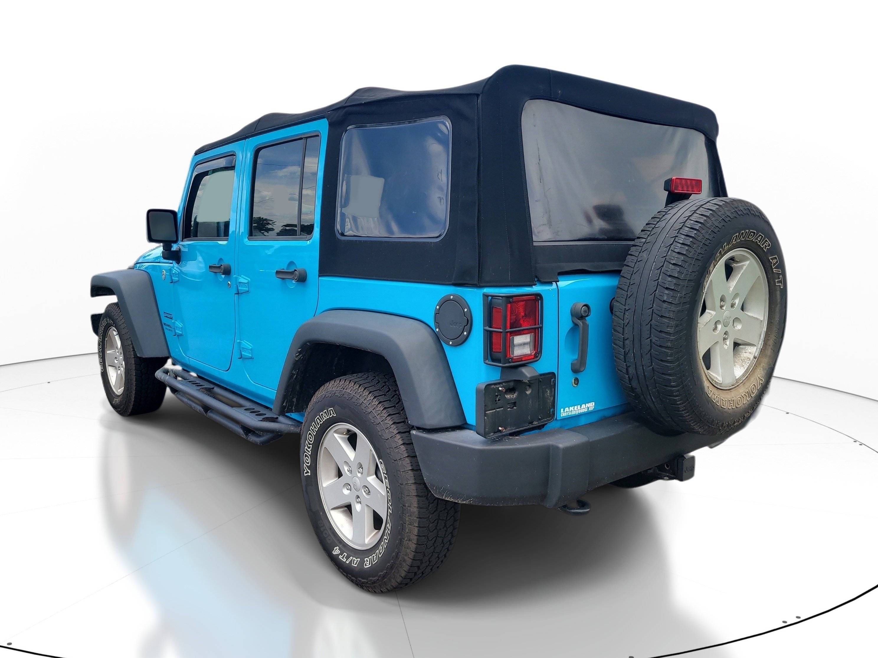Used 2017 Chief Clearcoat Jeep Sport image 6