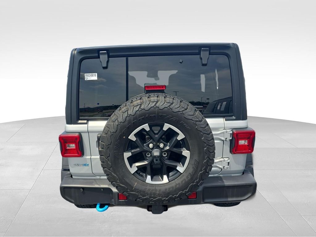 Used 2024 Silver Jeep Rubicon 4xe image 4