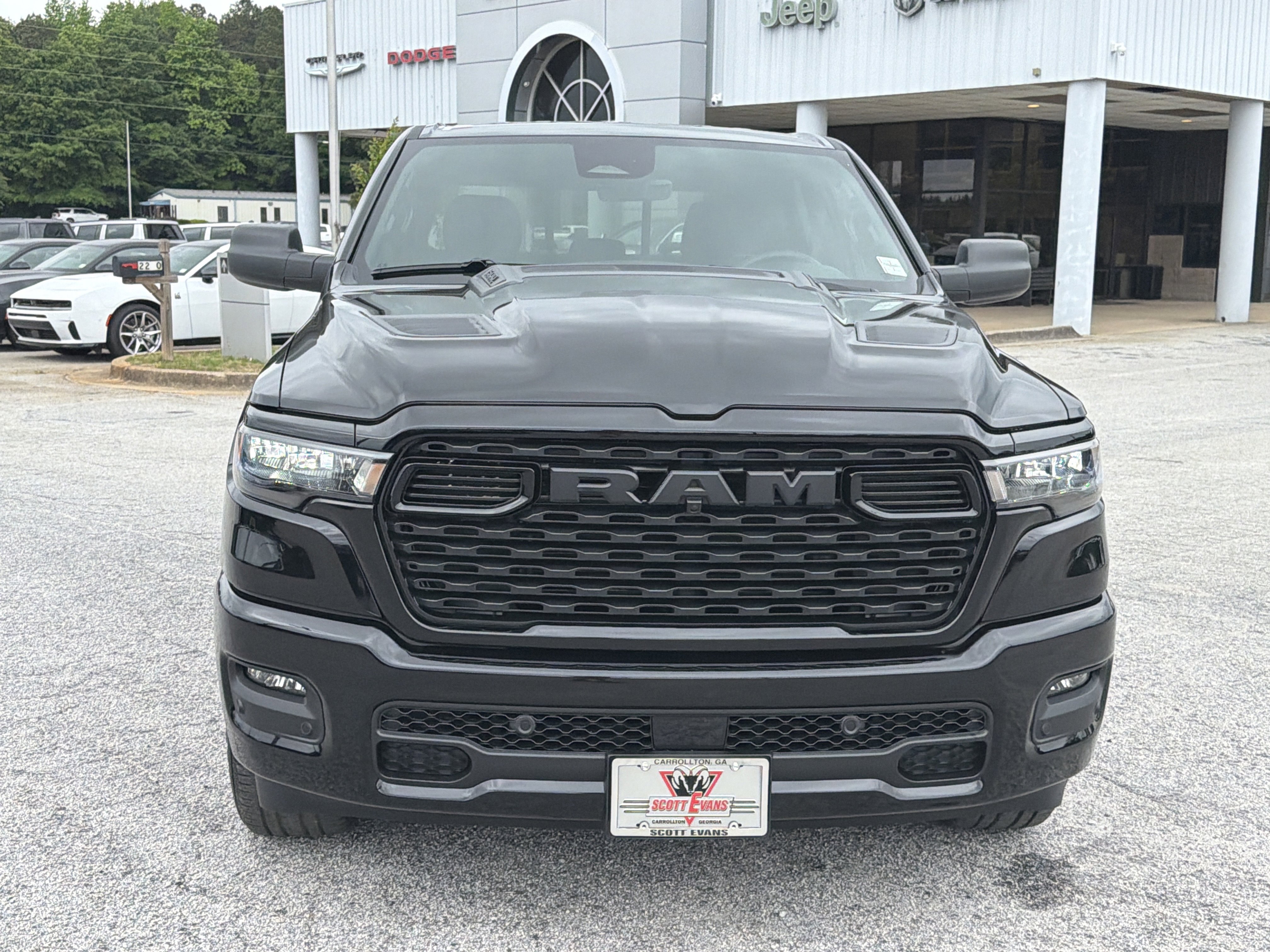 New 2026 Diamond Black Crystal Pearl-Coat Exterior Paint RAM Express image 3