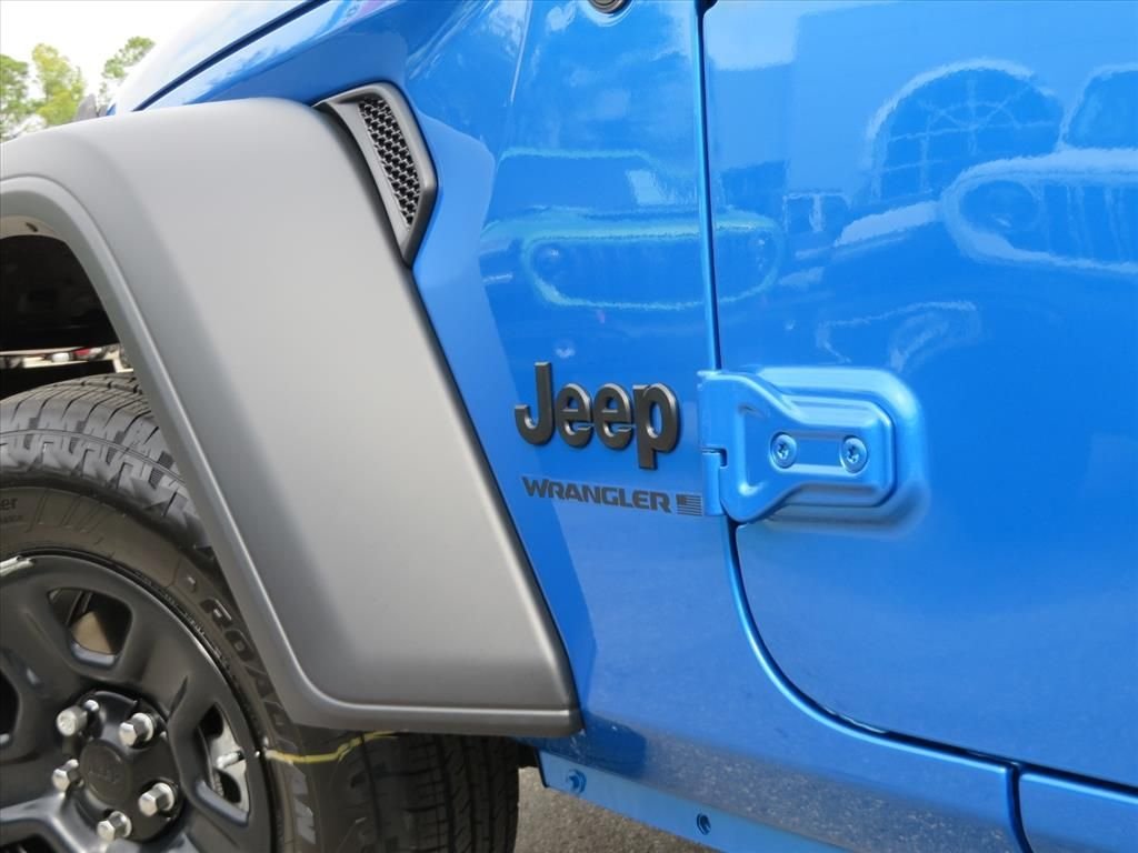 New 2026 Hydro Blue Pearlcoat Jeep Sport image 8