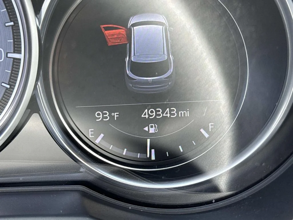 Used 2024 Silver Mazda 2.5 S Select Package image 39