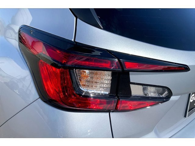 New 2026 ICE SILVER METALLIC Subaru Premium image 14