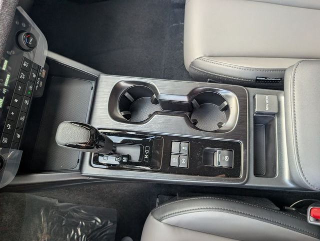 New 2026 ICE SILVER METALLIC Subaru Premium image 14