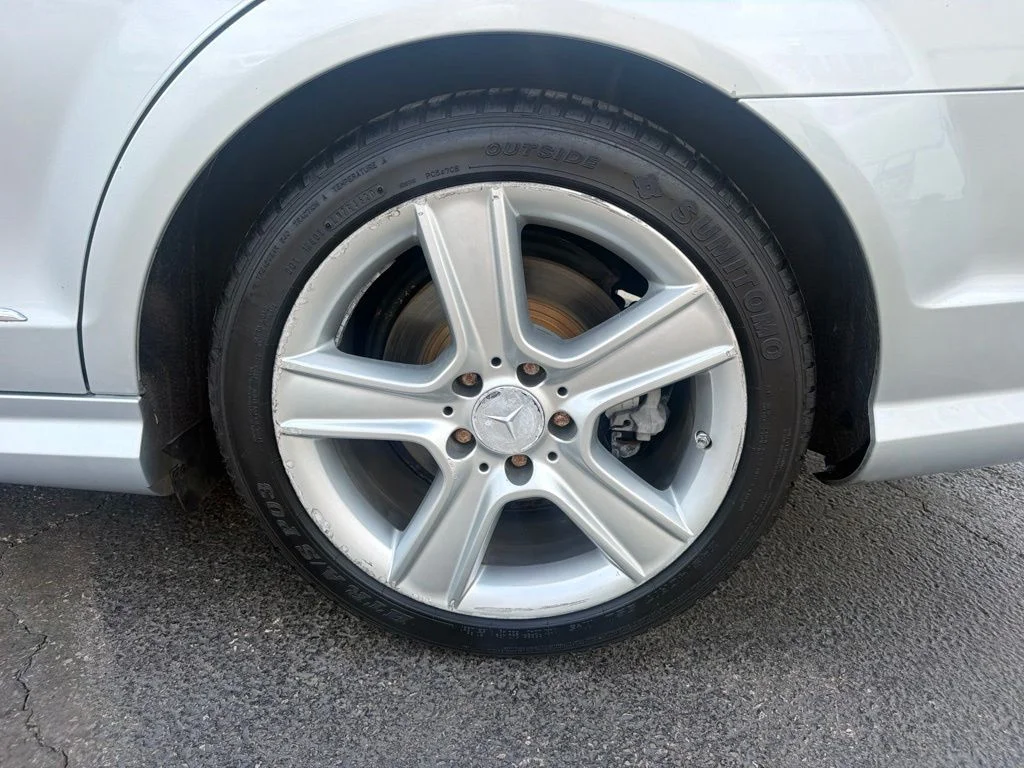 Used 2011 Silver Mercedes-Benz C 300 image 50