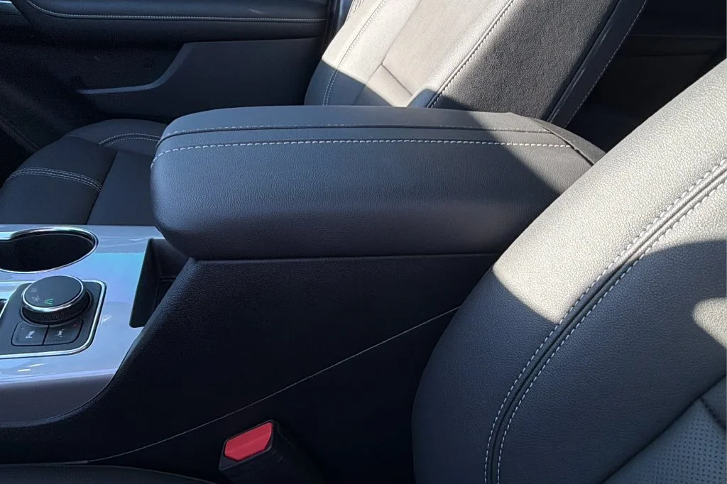 New 2026 Sterling Gray Metallic Chevrolet 3LT image 28