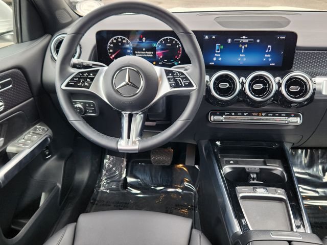 Certified Used 2026 White Mercedes-Benz GLB 250 image 14