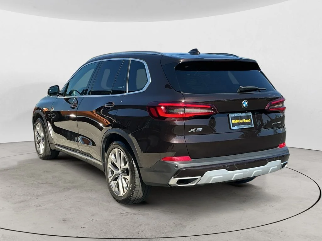 Used 2022 Brown BMW xDrive40i image 7