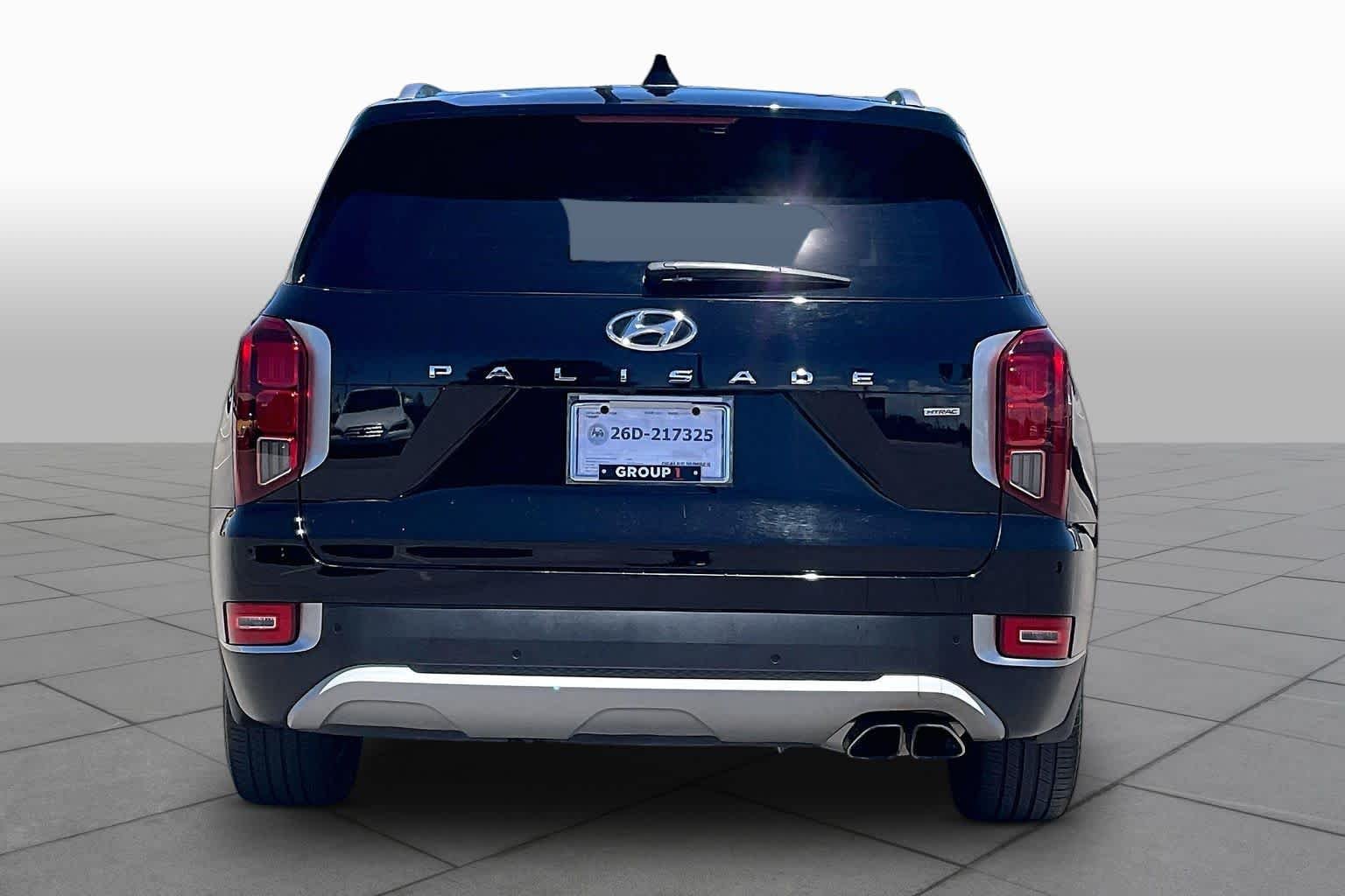 Used 2022 Abyss Black Pearl Hyundai SEL image 5