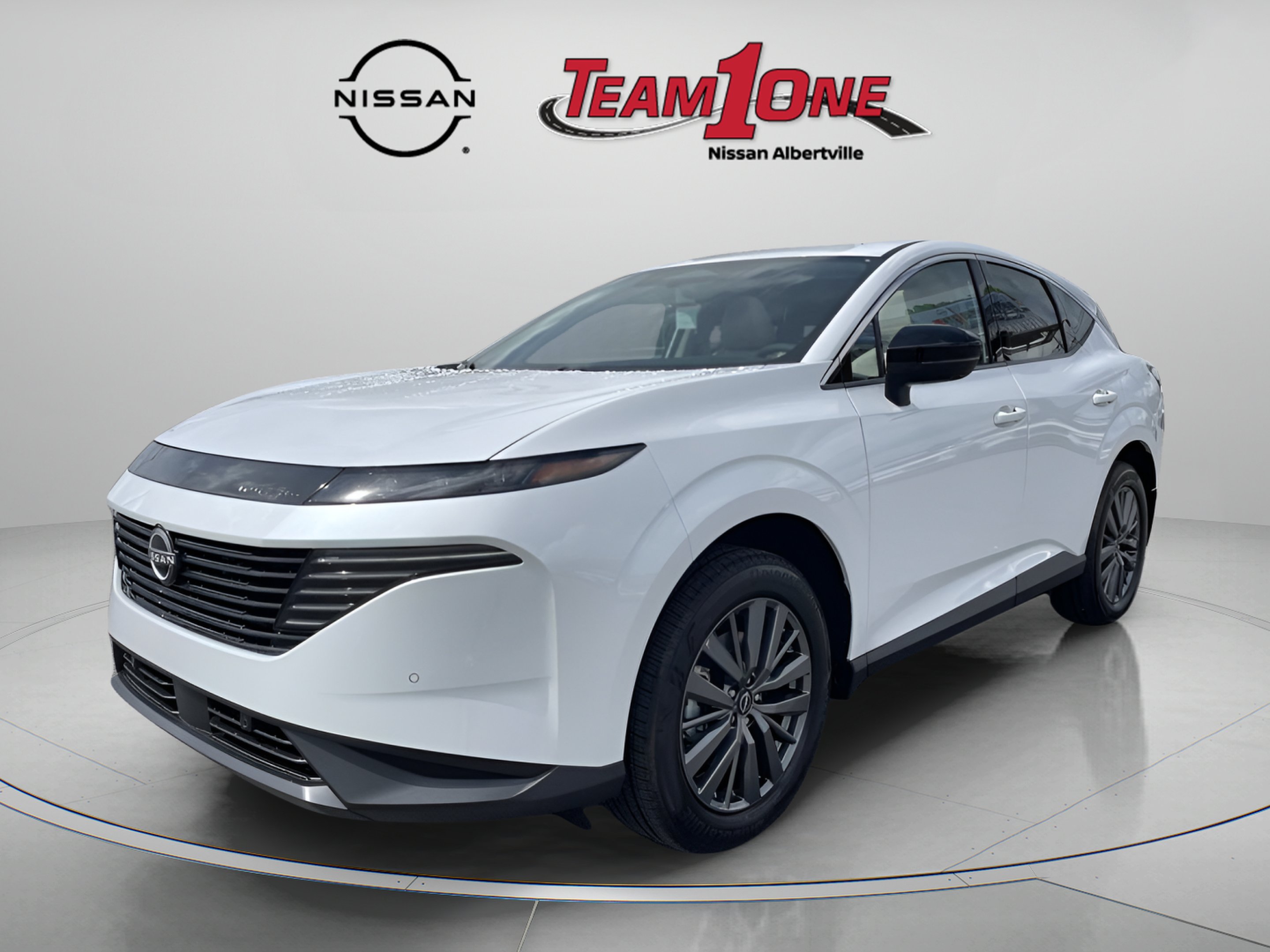 New 2026 Everest White Pearl TriCoat Nissan SL image 3