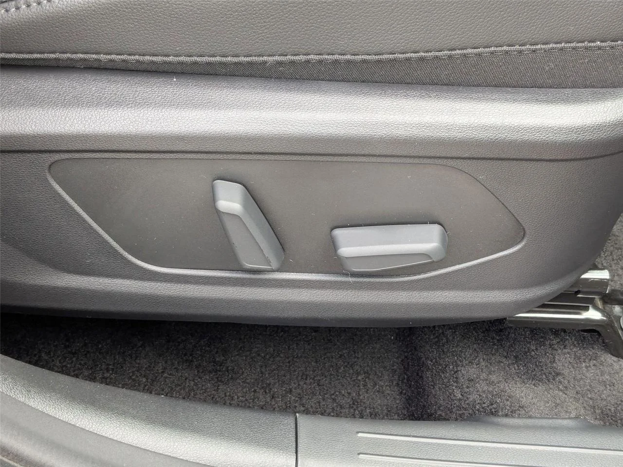 2025 Hyundai Tucson Limited - Photo 39