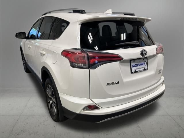 Used 2017 Super White Toyota XLE image 3