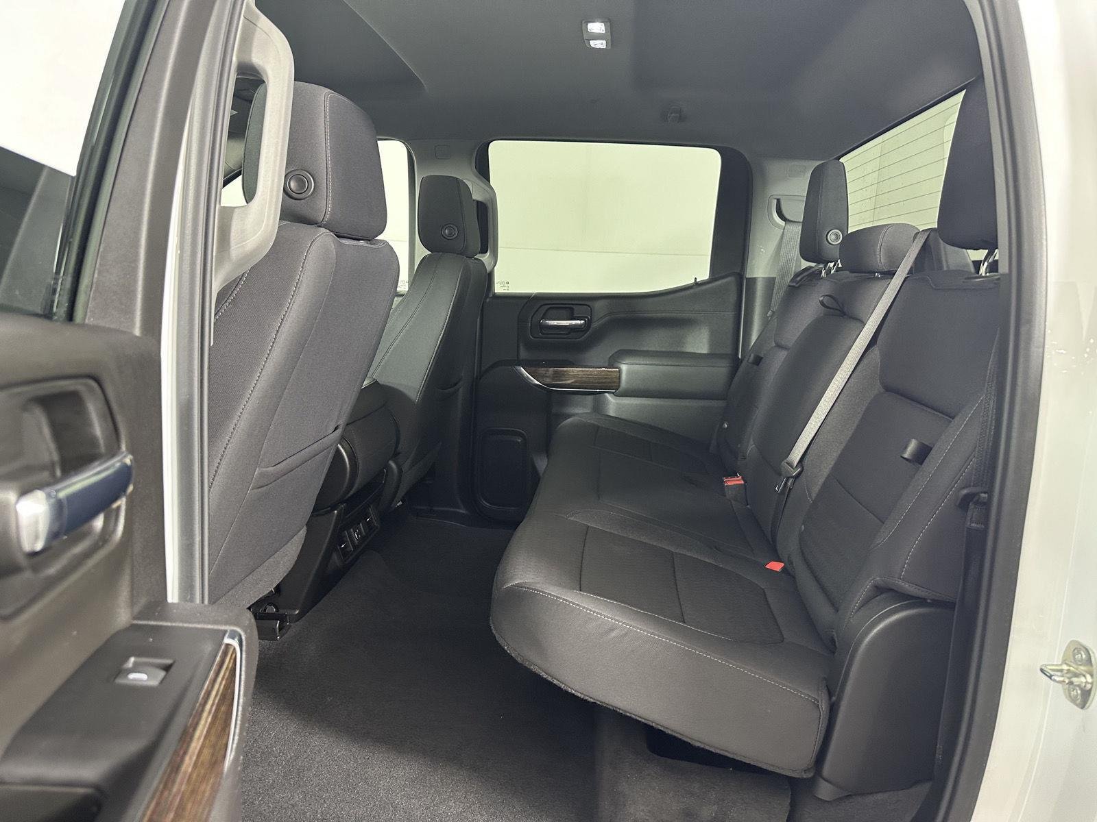 Used 2022 Summit White GMC Elevation image 30