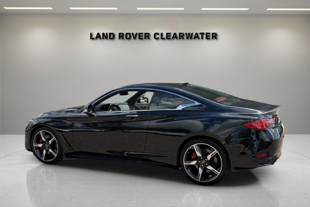 Used 2018 Black INFINITI Red Sport 400 image 3