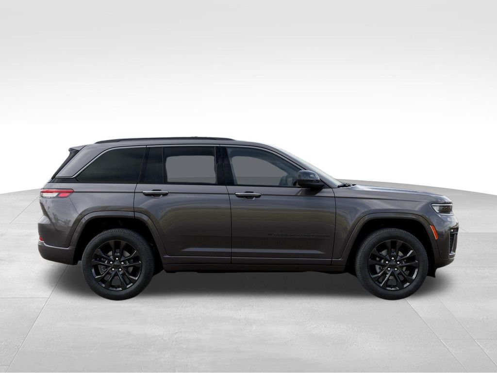 Used 2026 Gray Jeep Limited Reserve image 22