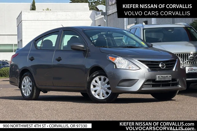 2019 Nissan Versa Sedan S Plus