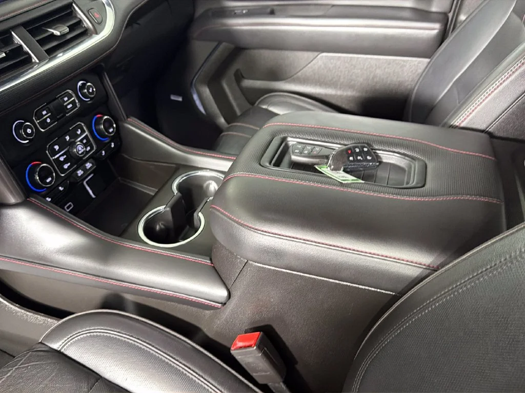 Used 2021 BLACK Chevrolet RST image 25