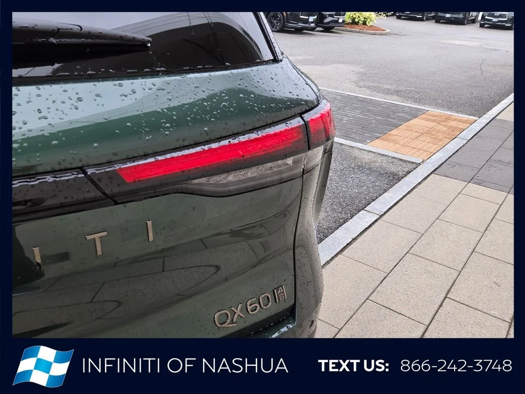 New 2027 2T DEEP EMRLD INFINITI Autograph AWD image 13
