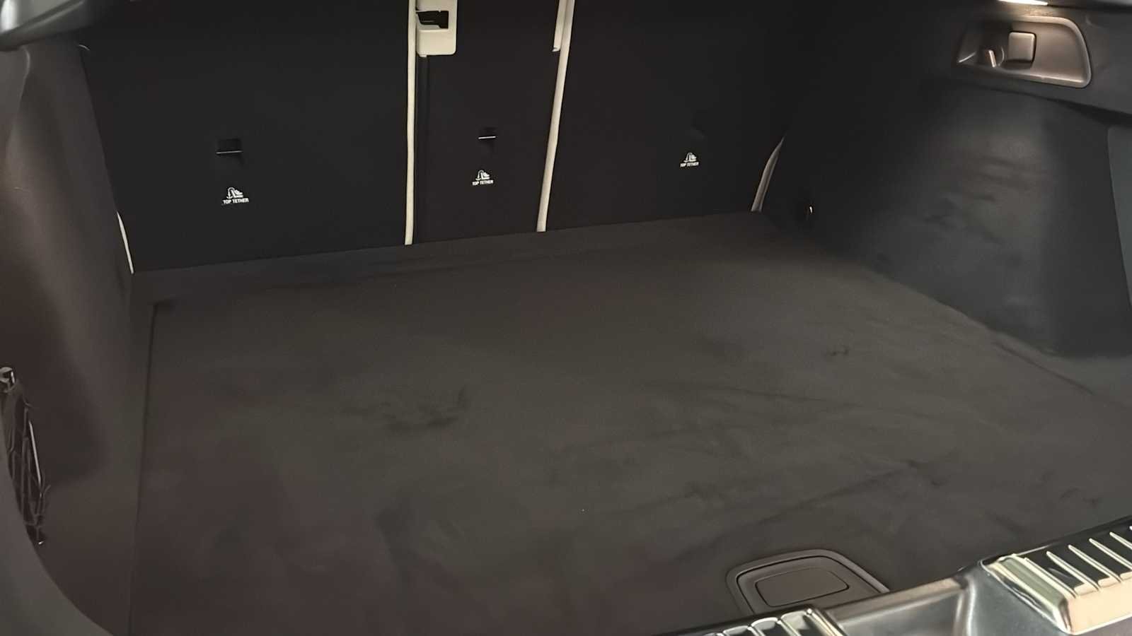 New 2026 Polar White Mercedes-Benz GLE 450 image 35